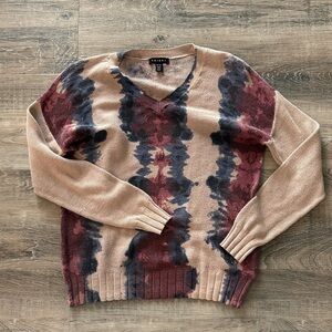 Tribal V-Neck Tie-Dye Knit Sweater - Beige & Burgundy sz xs.  SlightlyOversized
